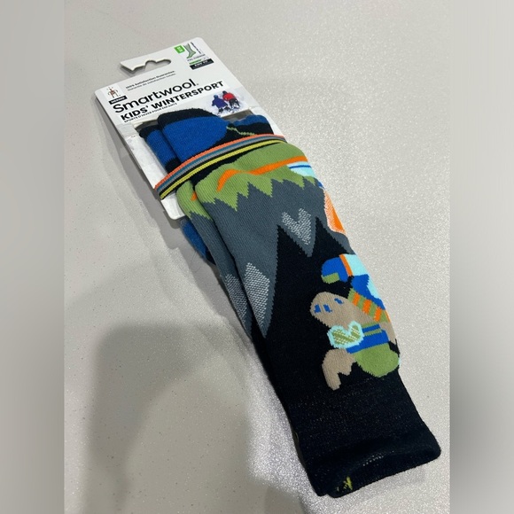 Smartwool Kids' Medium Wintersport Full Cushion Pattern Over The Calf Socks NWT - Picture 1 of 6